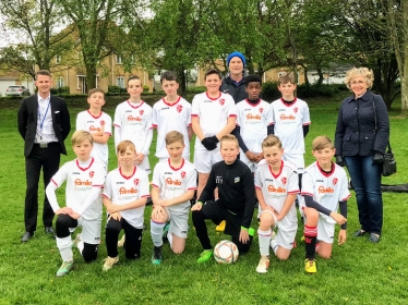 Martin and Kirstine were delighted to join the boys of the u12 team for their training session along with coach, Andy Driver.